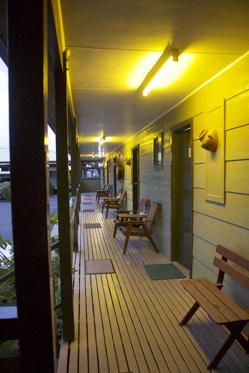 Lake Forbes Motel Eksteriør bilde